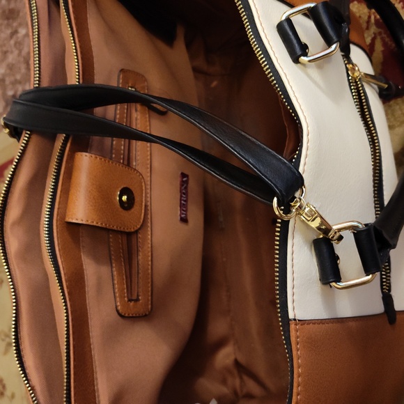 Laptop Briefcase - Picture 2 of 2